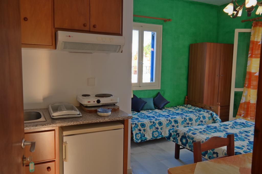 Katerina Babis Studios Agios Prokopios  Kamer foto